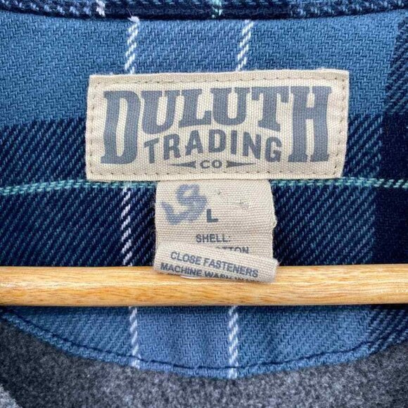 Duluth Trading Co Shacket Jacket Mens Large Blue White Plaid Cotton Snap Front - Picture 3 of 7